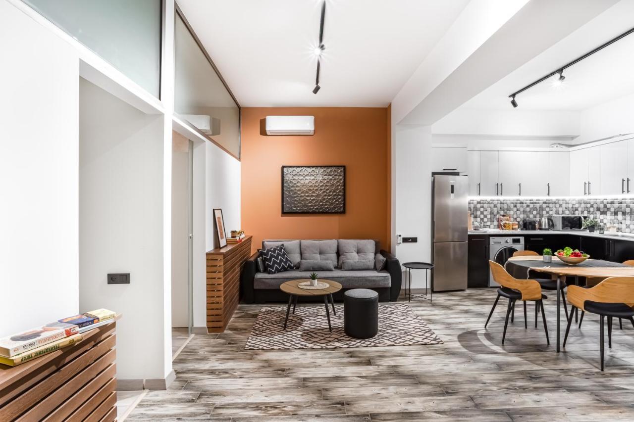 Hotelise I Gin Apartment Ереван Екстериор снимка
