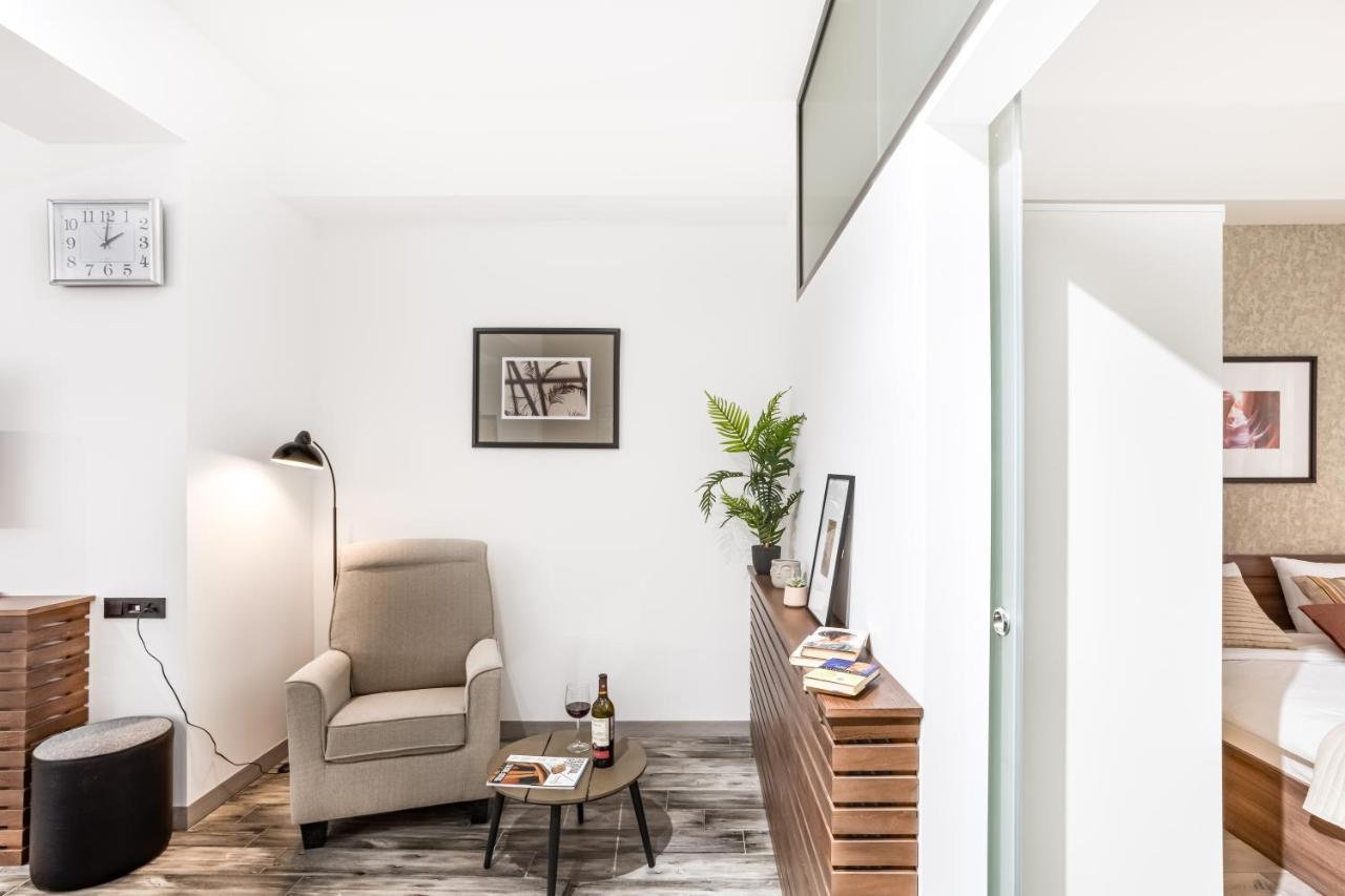 Hotelise I Gin Apartment Ереван Екстериор снимка